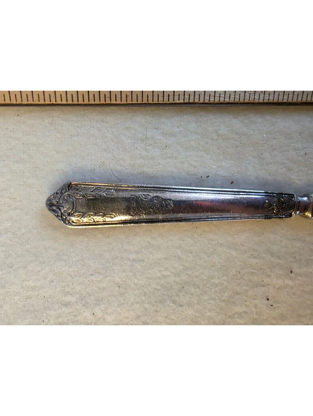 1937 National Silver Co Rose and Leaf Silverplate Master Butter Knife